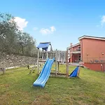 Virginia La Scuderia * Marina dʼAndora